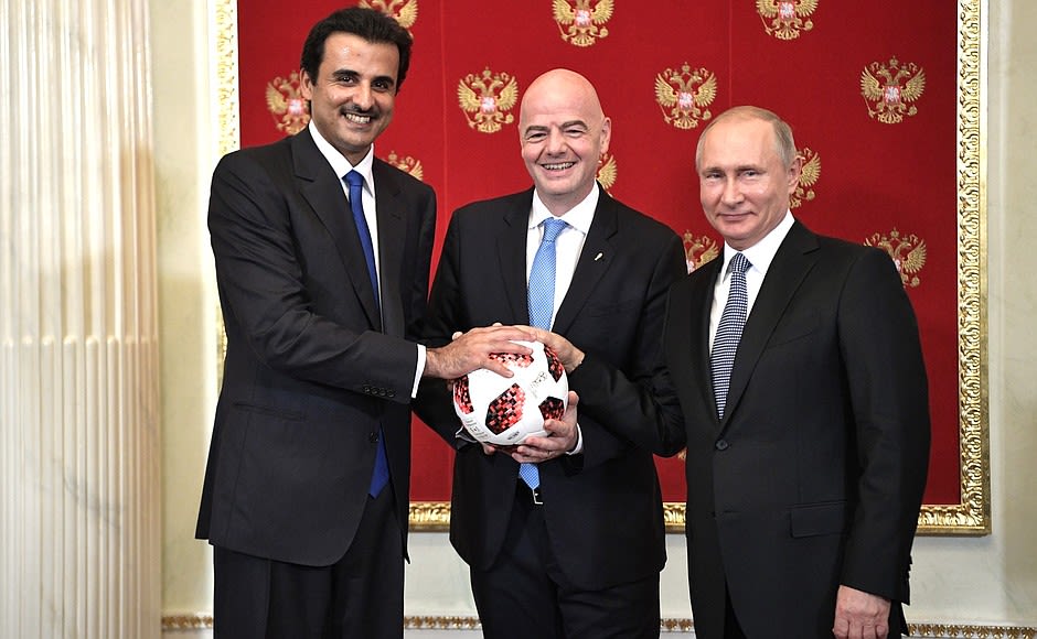 Russia handing over the World Cup